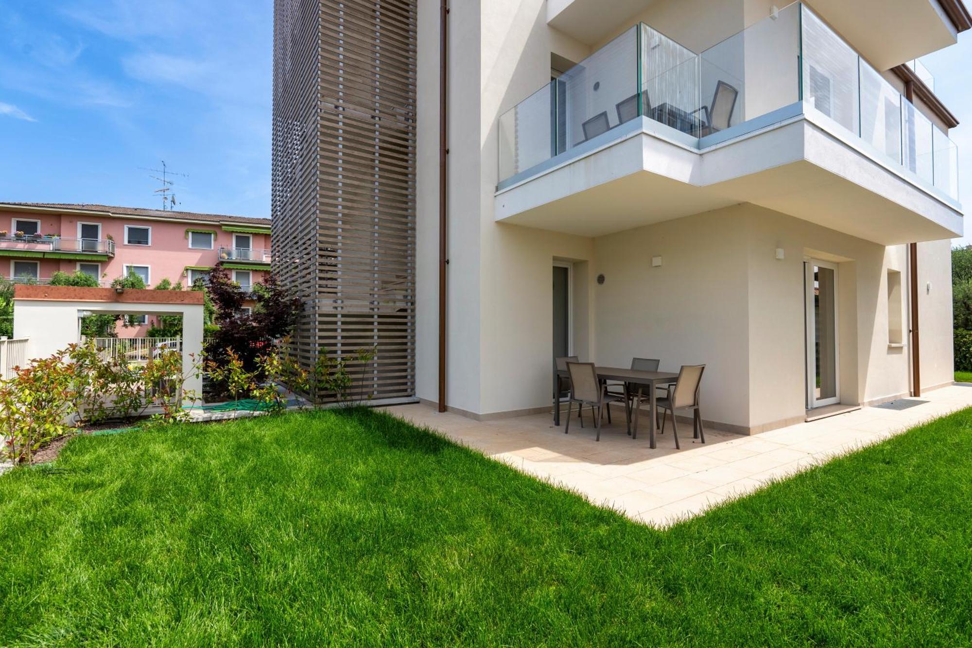 Malvezzi Apartments Desenzano del Garda Eksteriør billede