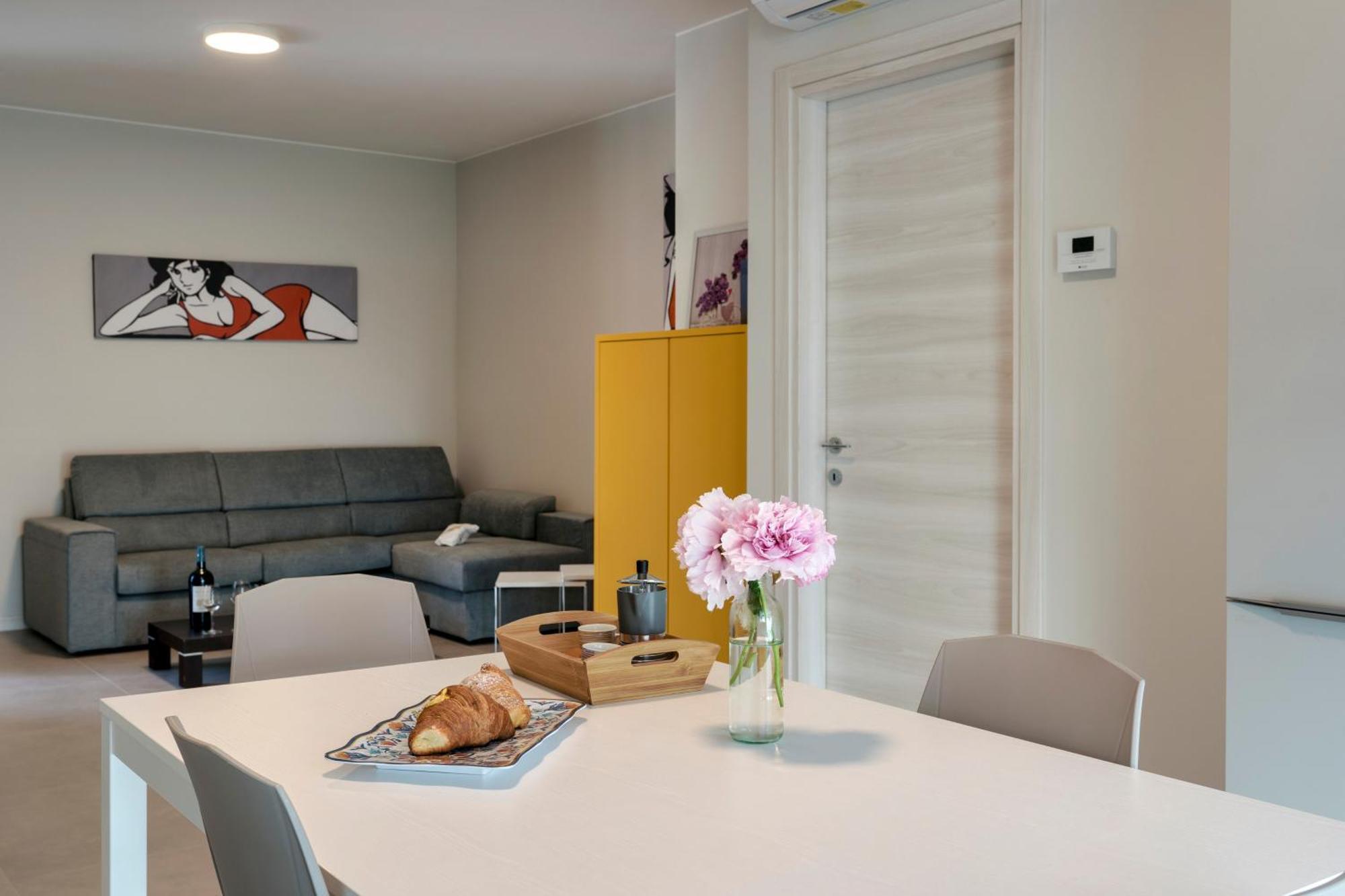 Malvezzi Apartments Desenzano del Garda Eksteriør billede