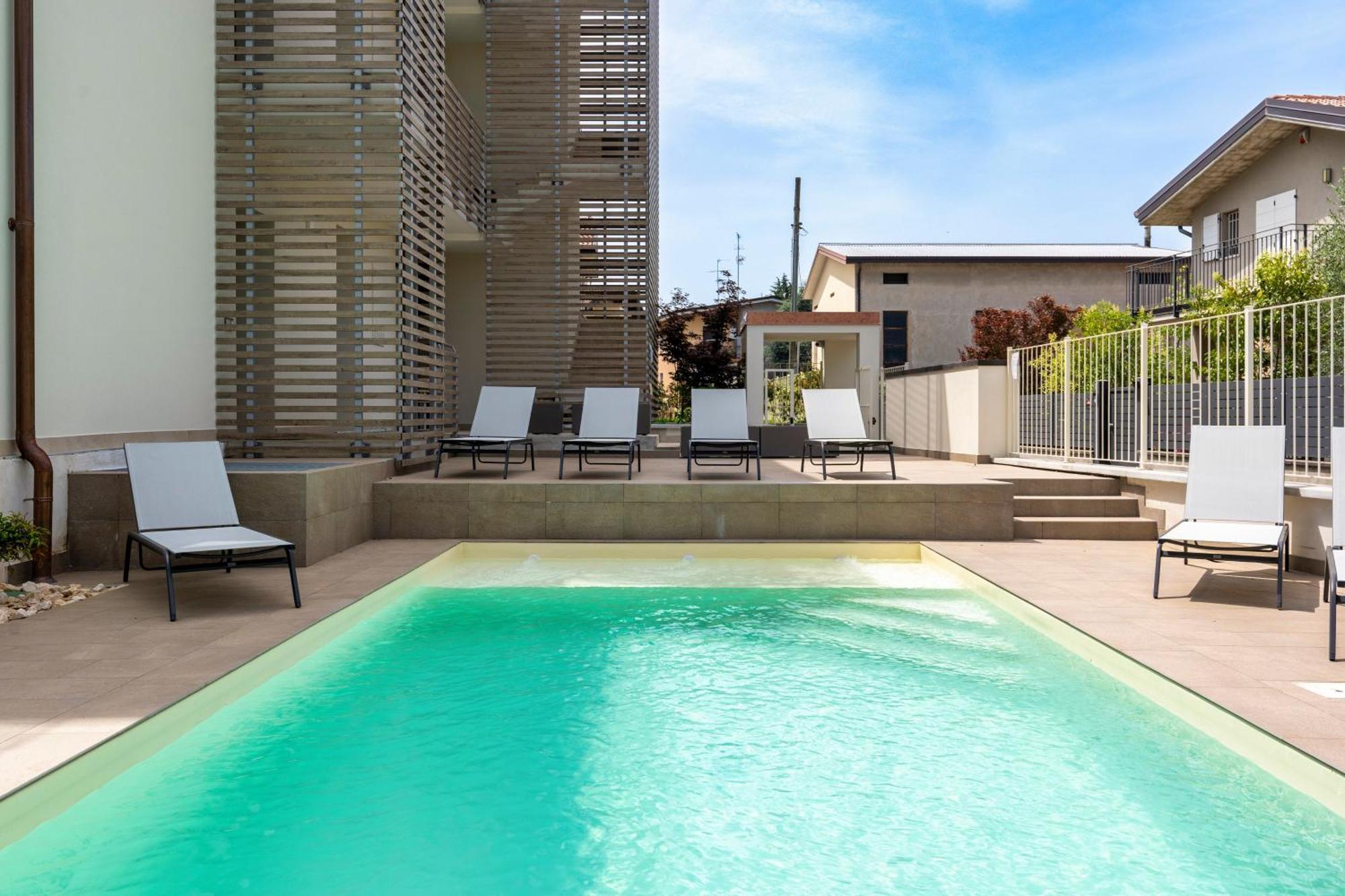 Malvezzi Apartments Desenzano del Garda Eksteriør billede
